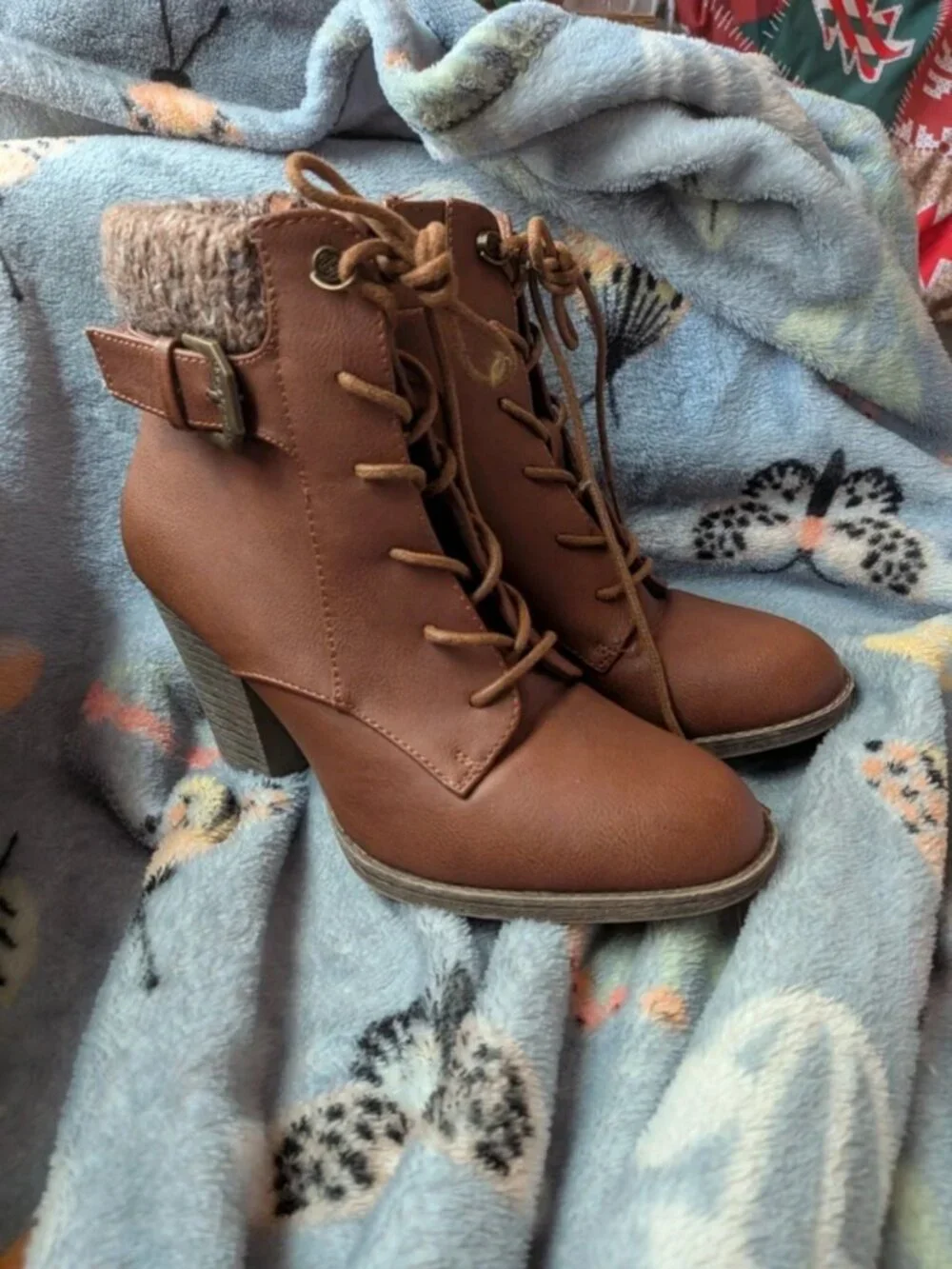Brown buckle boots w heels